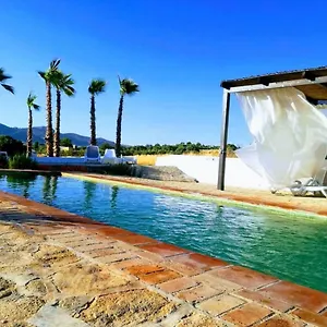 https://hotel-ronda-moments.es-andalucia.com